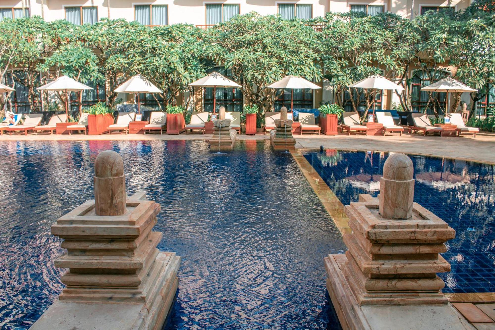 Sokha Angkor Resort Сиемрип Экстерьер фото