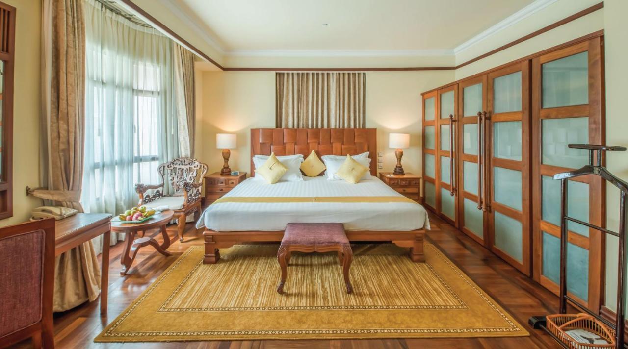 Sokha Angkor Resort Сиемрип Экстерьер фото